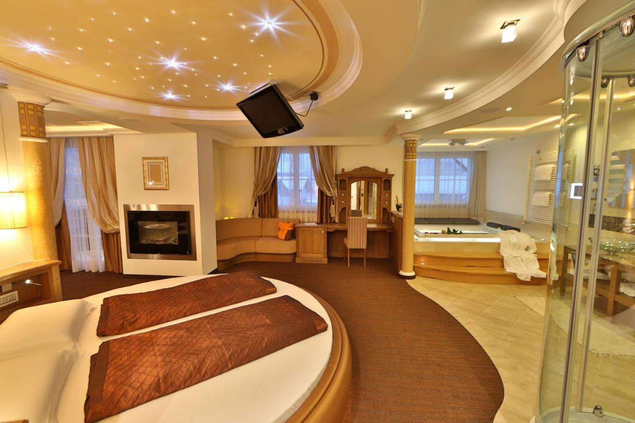 Dolce Avita Hotel Spa & Resort Андало Екстериор снимка